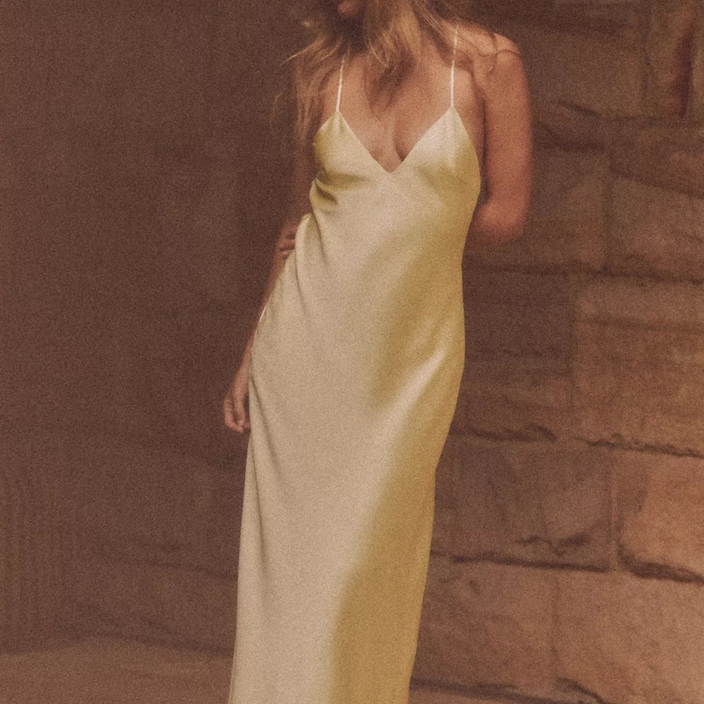WHITE SATIN MIDI DRESS WITH STRAPPY BACK